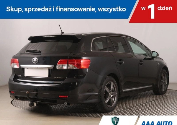 Toyota Avensis cena 34000 przebieg: 190579, rok produkcji 2012 z Stary Sącz małe 154